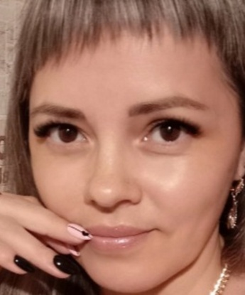 Со мной ты окунешься в мир страсти и наслаждения. В Москве я создам для тебя атмосферу романтики и абсолютного удовольствия. Мои опытные руки заботливо обнимут тебя, а мои знойные губы околдуют тебя. У меня есть много возможностей для тебя: страстные эротические массажи, ролевые игры, фетиш и многое другое. Не веришь? Посмотри на мои фото и прочитай отзывы! Со мной ты откроешь новые грани удовольствия, уверен, что останешься доволен нашей встречей. А сейчас нажми на кнопку и давай реализуем все твои фантазии вместе! 😉 Дина